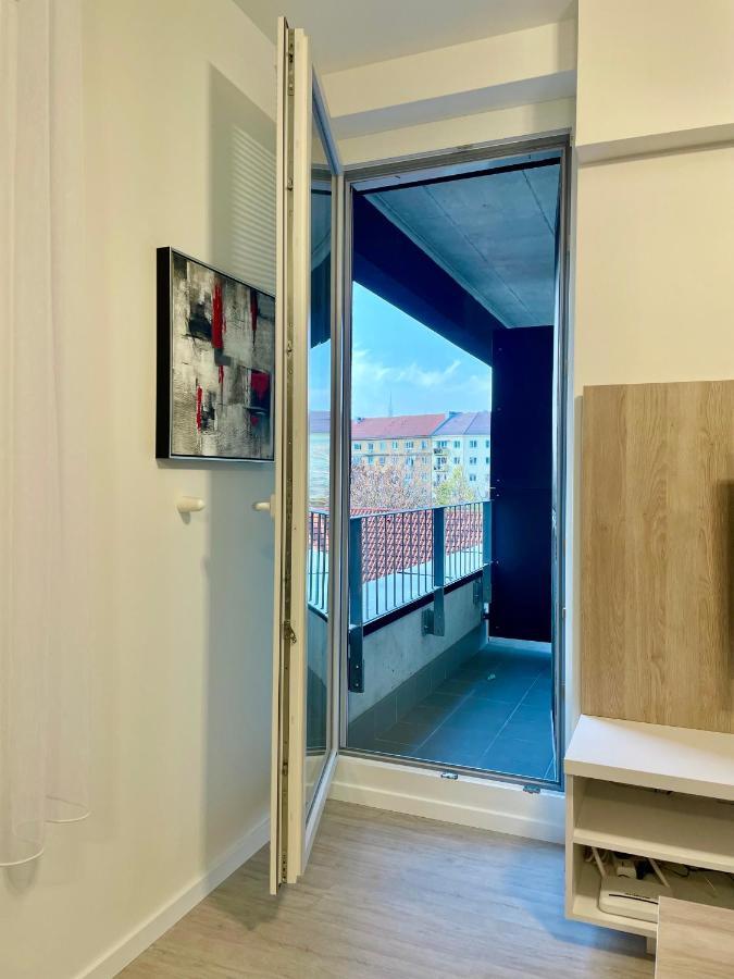 Arenas Apartamento Bratislava Exterior foto