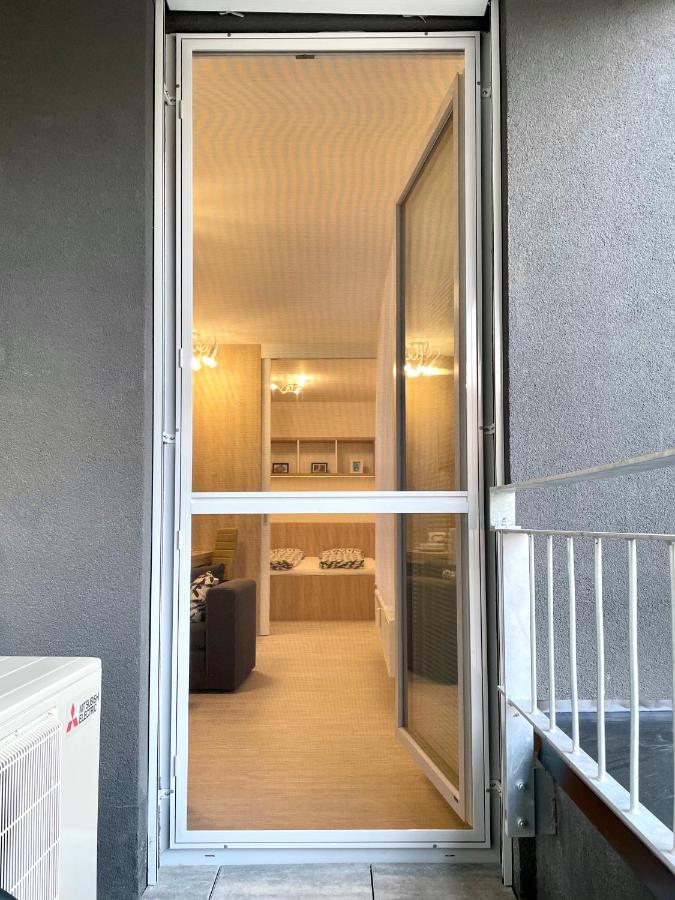 Arenas Apartamento Bratislava Exterior foto
